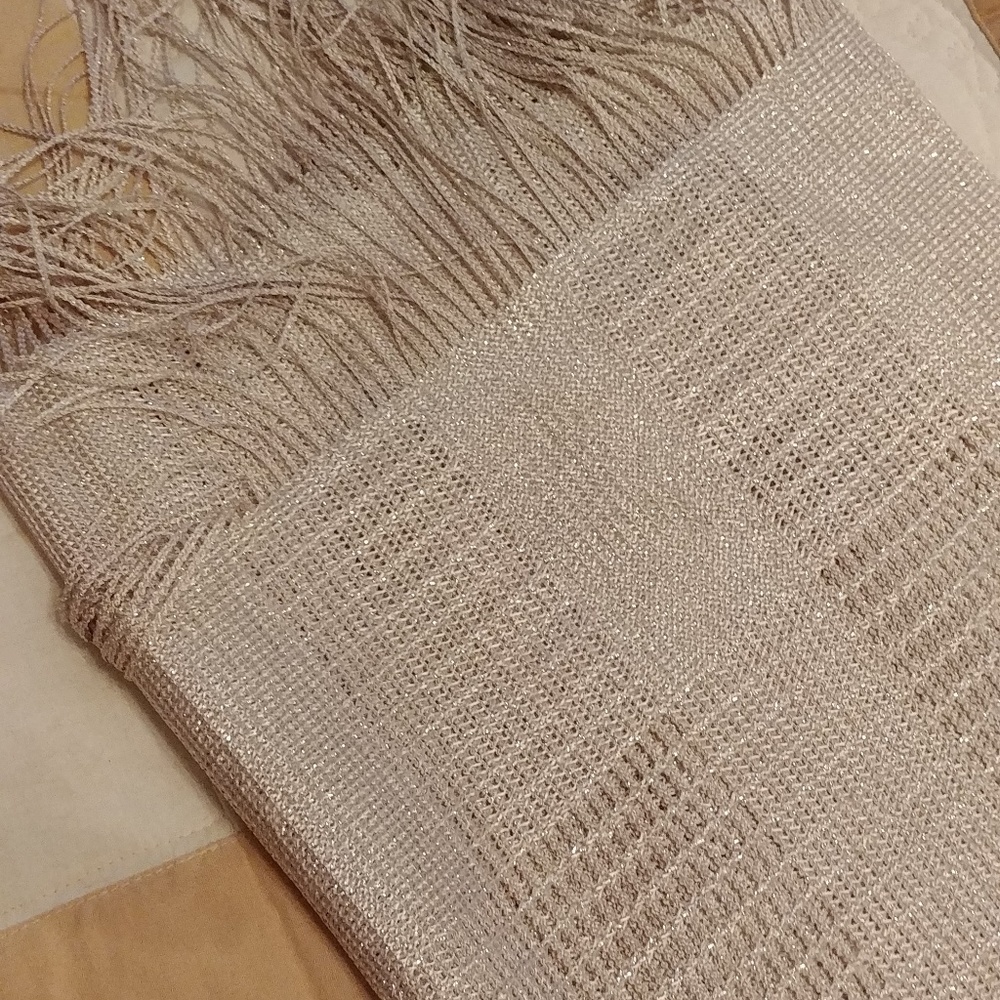 Scarf - Picture 4 of 4